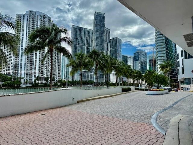 325 S Biscayne Blvd #2924, Miami FL 33131