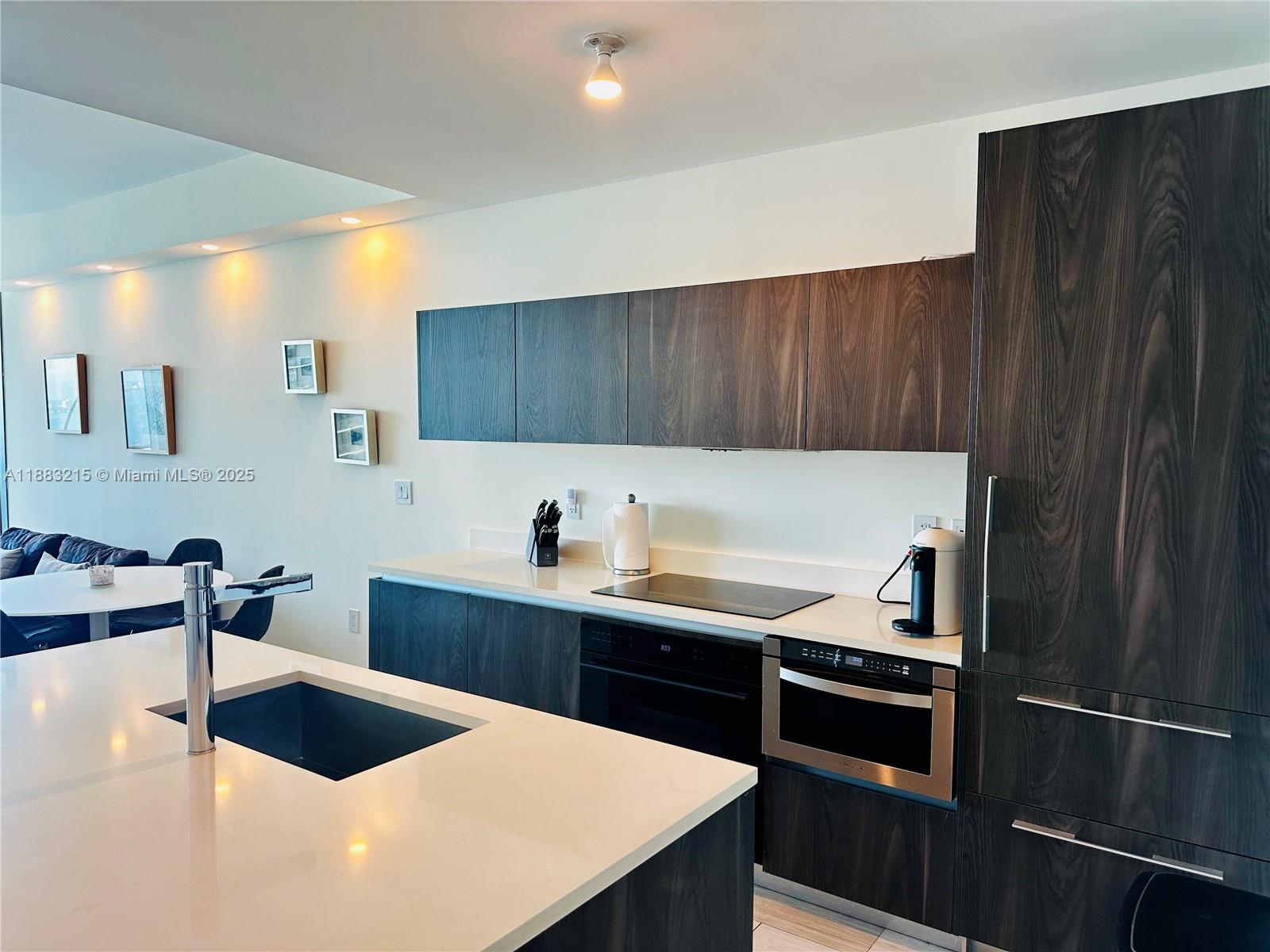 480 NE 31st St #3006, Miami FL 33137