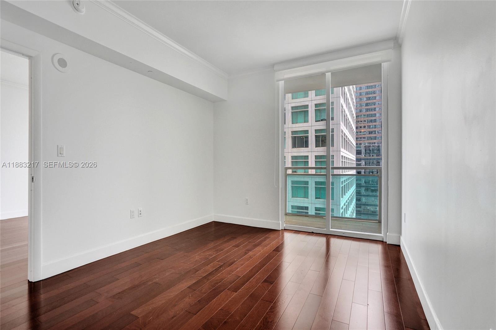950 Brickell Bay Dr #1704, Miami FL 33131