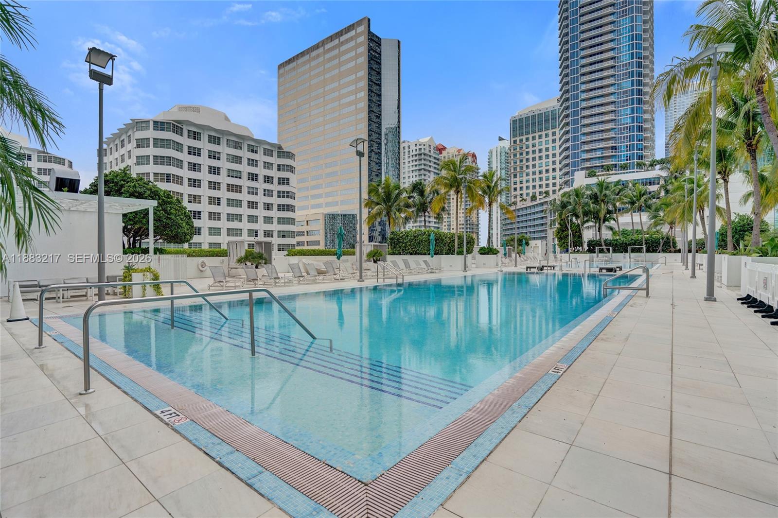 950 Brickell Bay Dr #1704, Miami FL 33131