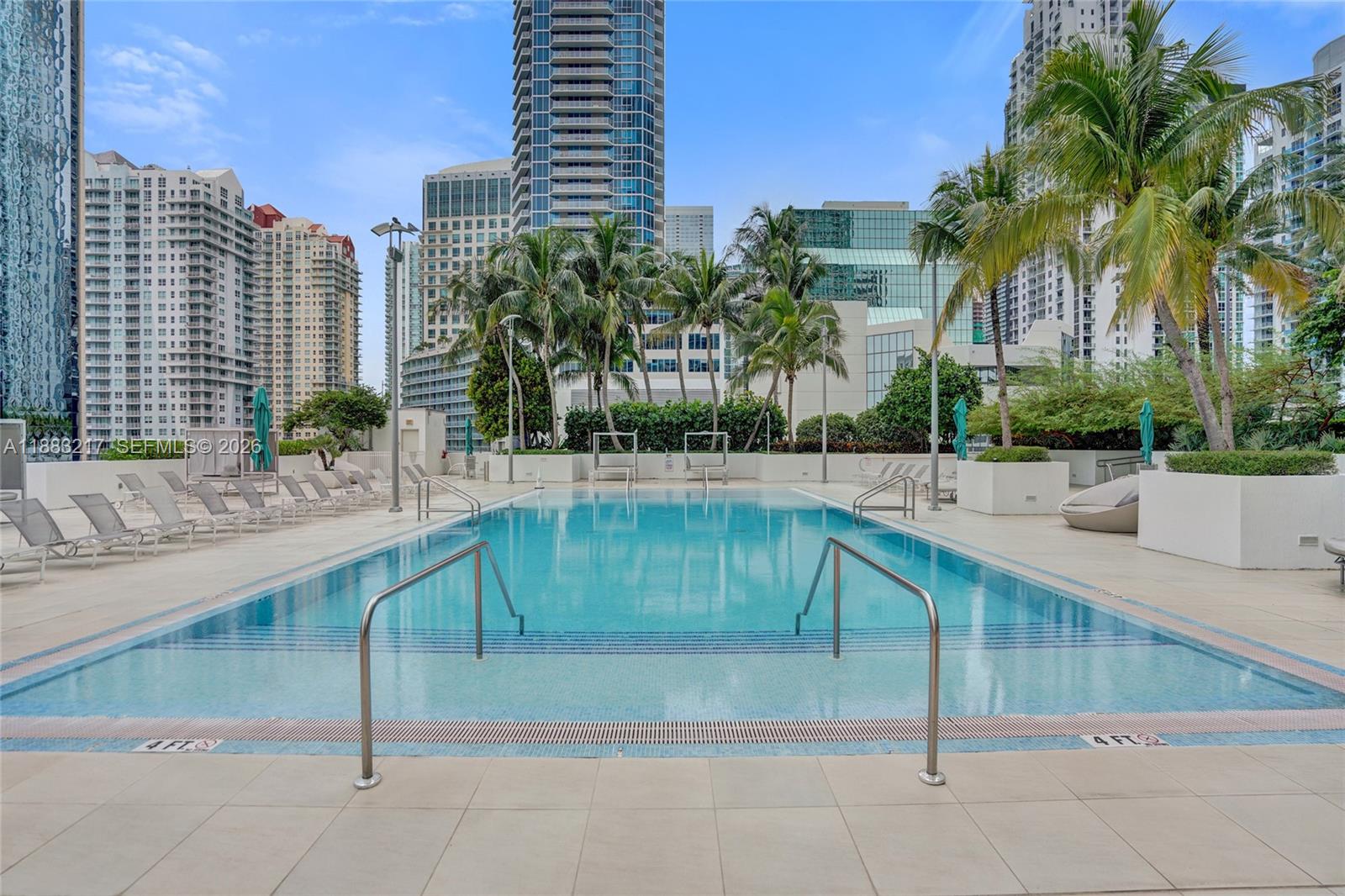 950 Brickell Bay Dr #1704, Miami FL 33131
