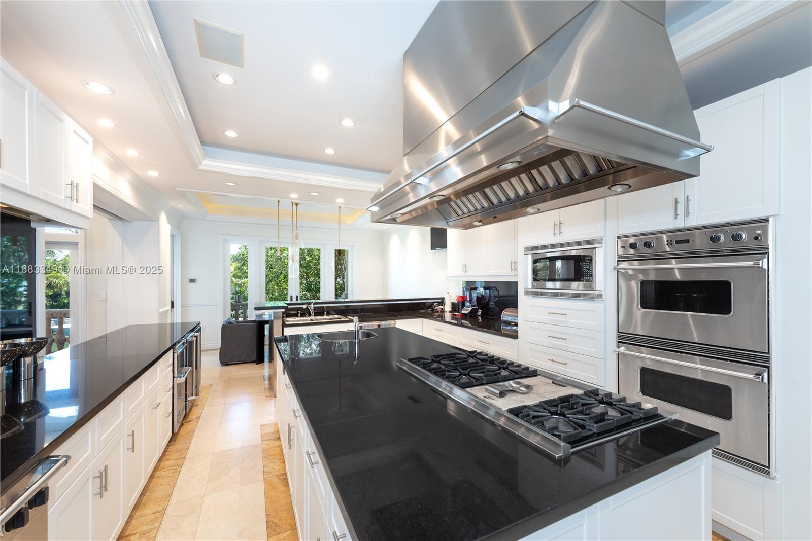 260 Cape Florida Dr, Key Biscayne FL 33149