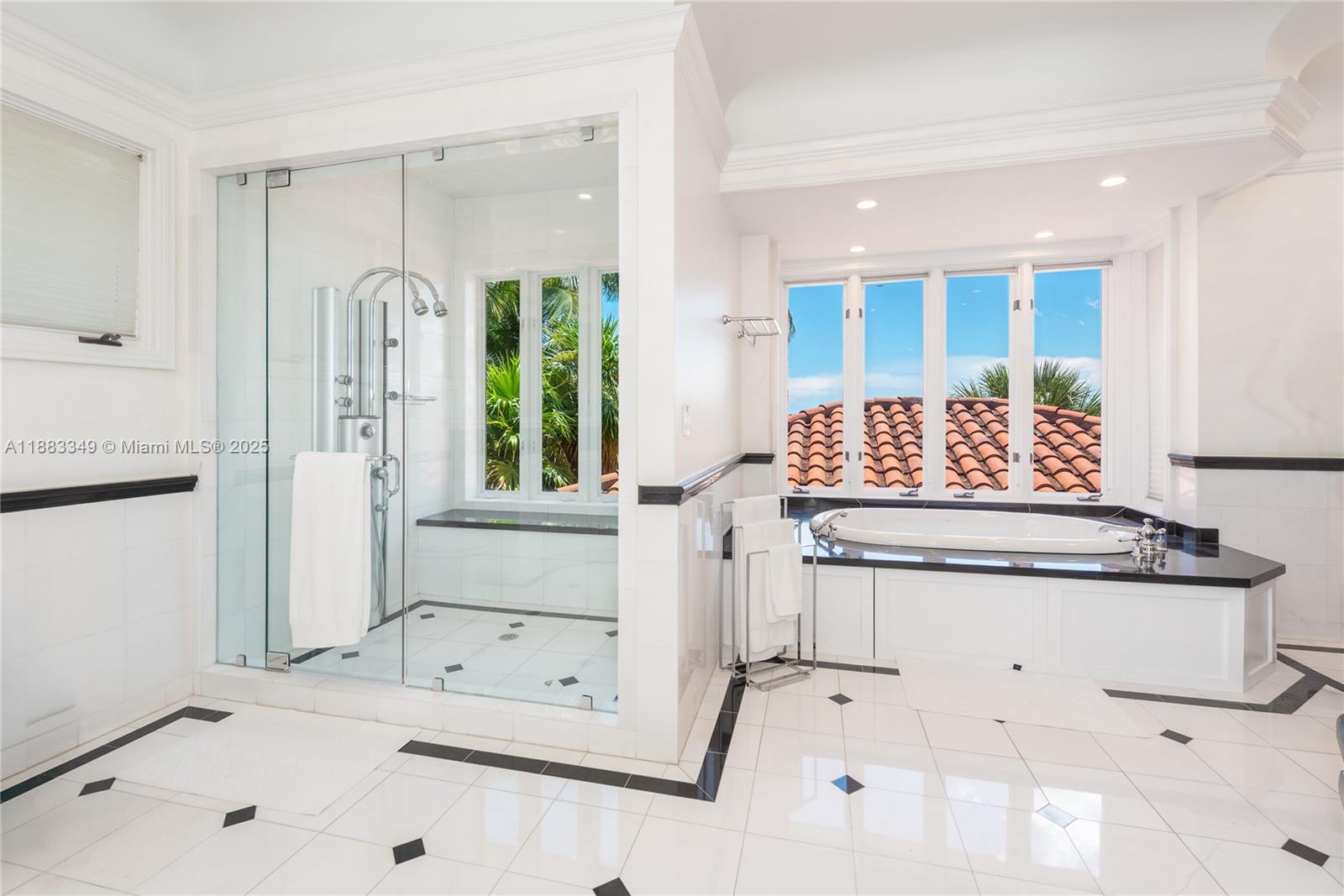 260 Cape Florida Dr, Key Biscayne FL 33149