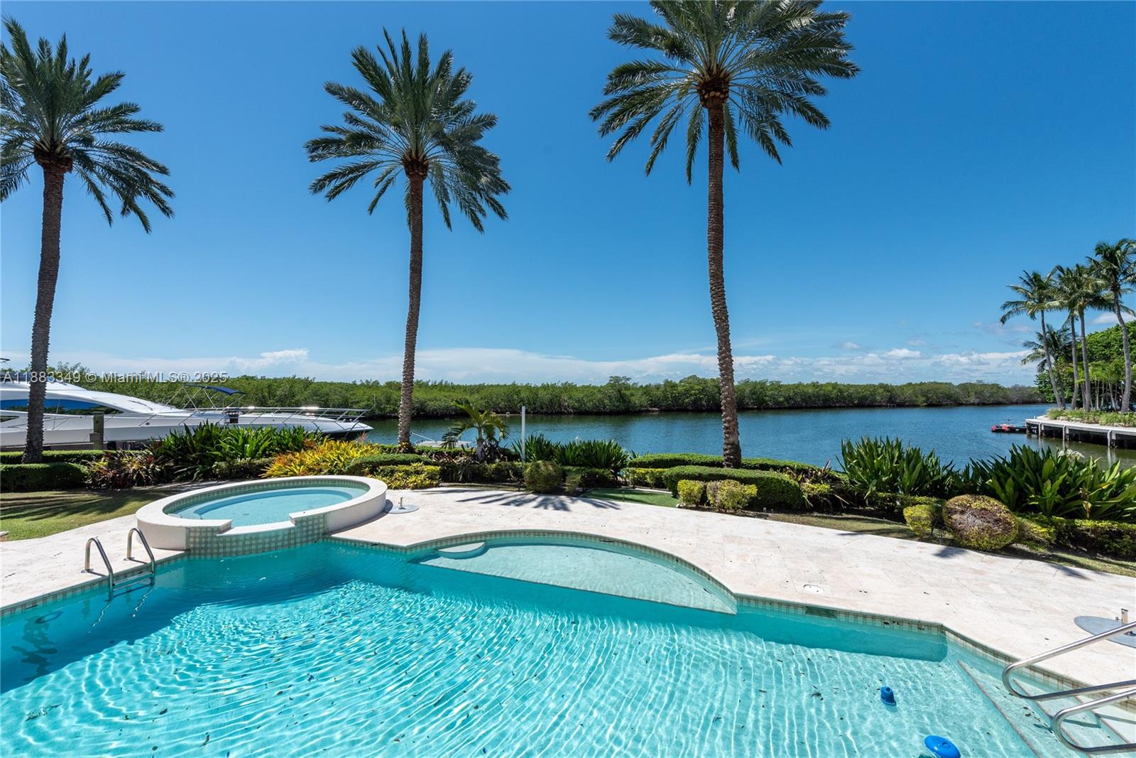 260 Cape Florida Dr, Key Biscayne FL 33149