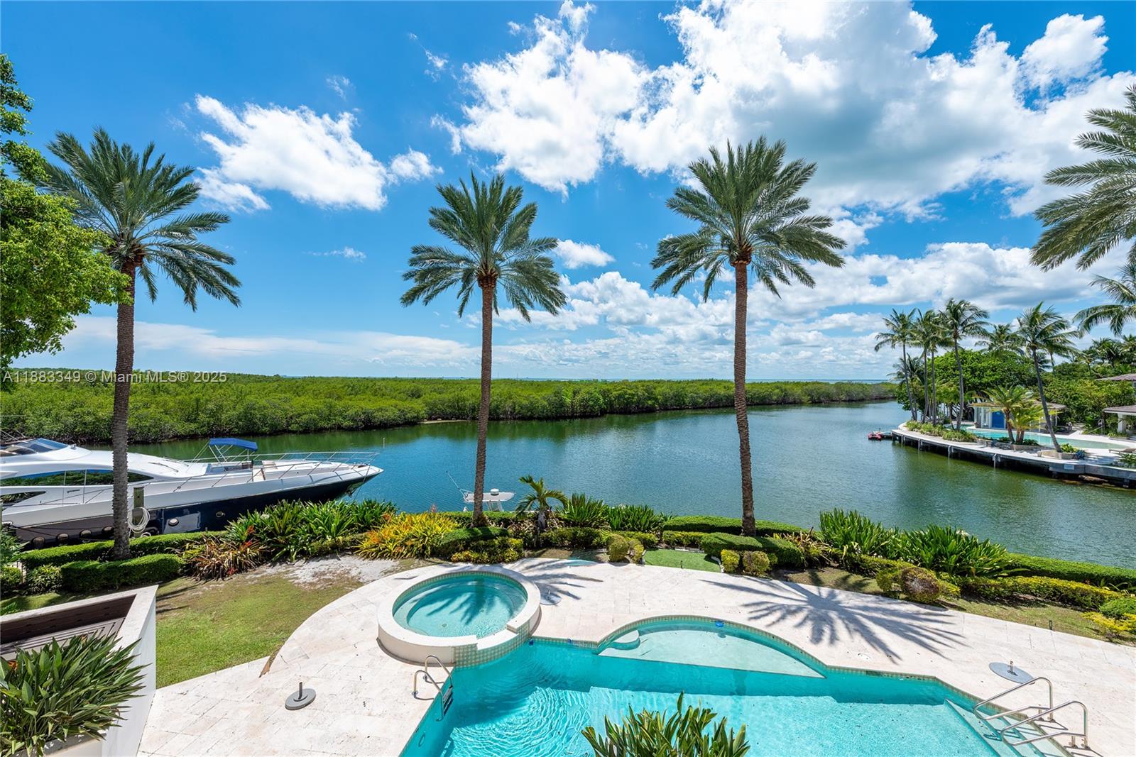 260 Cape Florida Dr, Key Biscayne FL 33149
