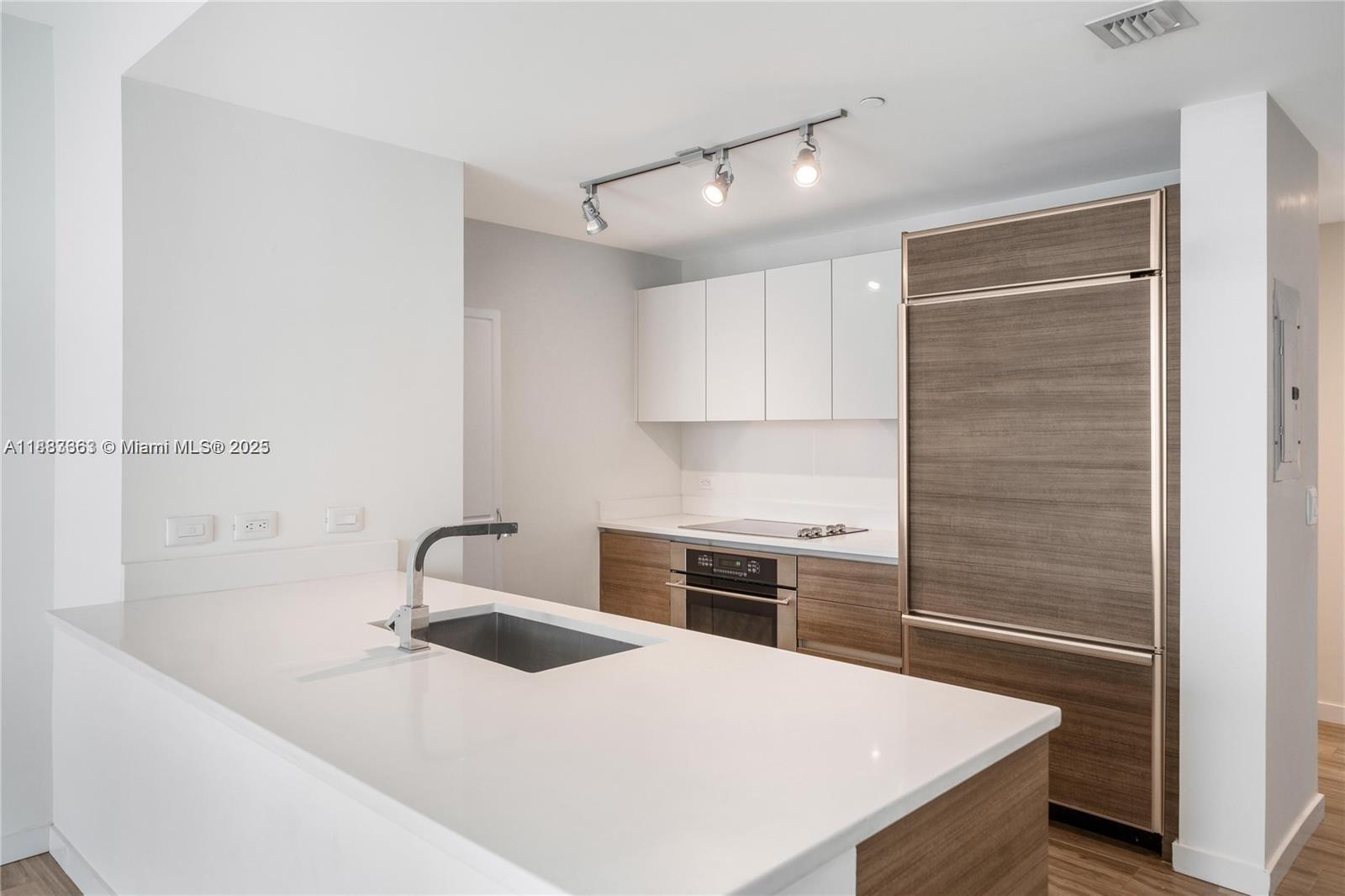 1100 S Miami Ave #2503, Miami FL 33130
