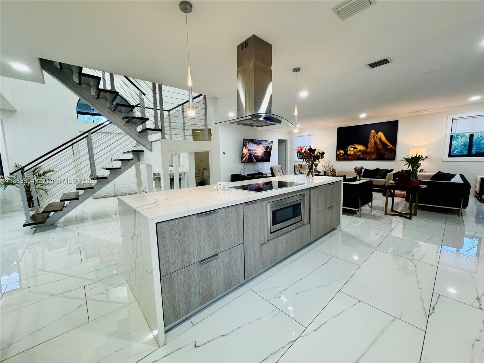 7408 SW 189th St, Cutler Bay FL 33157