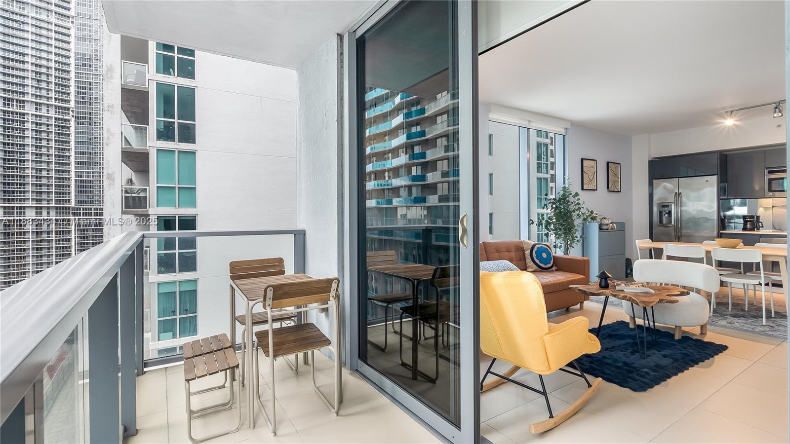 31 SE 6th St #1708, Miami FL 33131