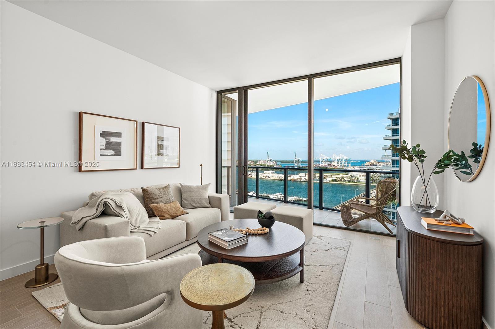 500 Alton Rd #1904, Miami Beach FL 33139
