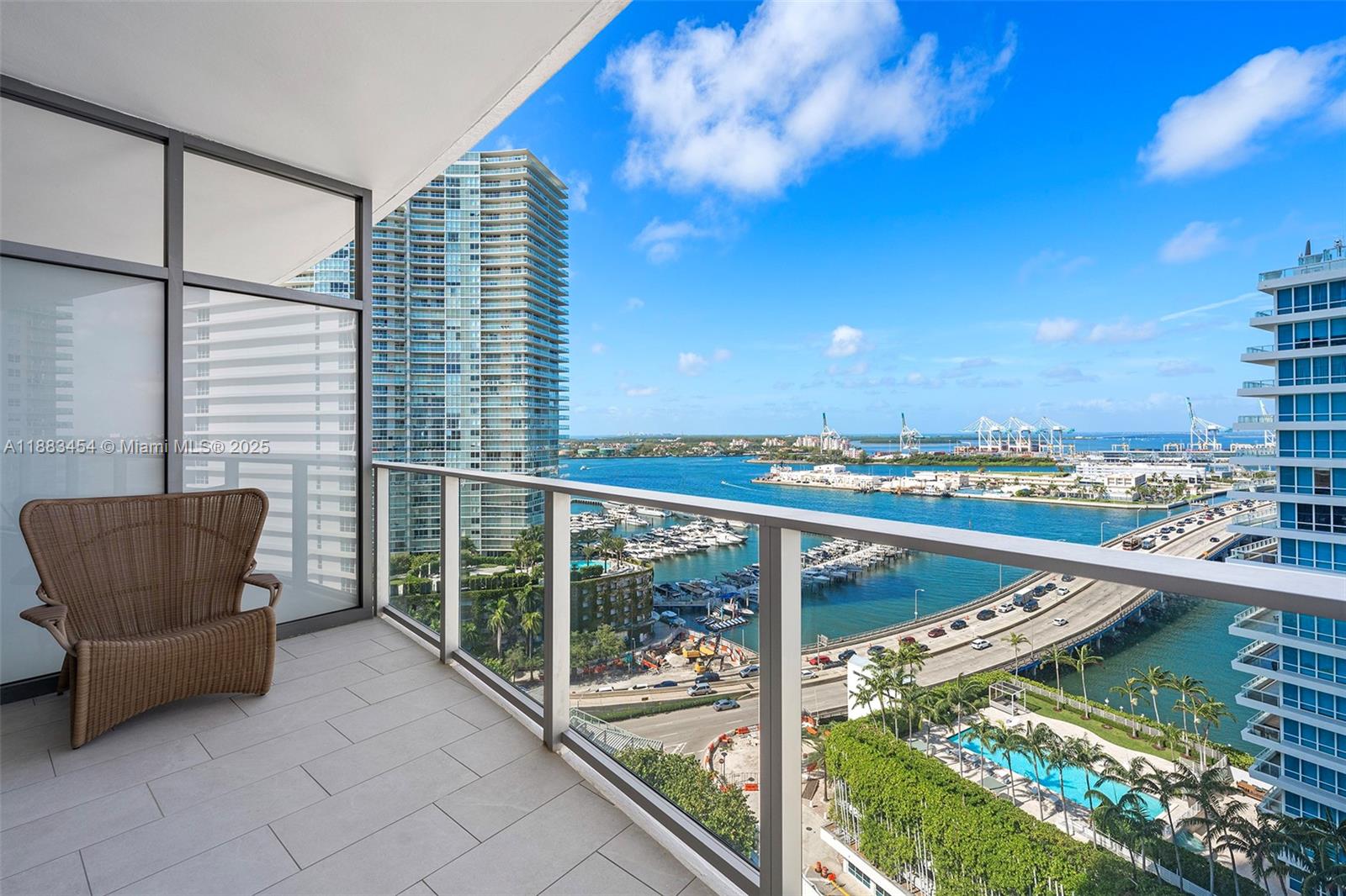 500 Alton Rd #1904, Miami Beach FL 33139