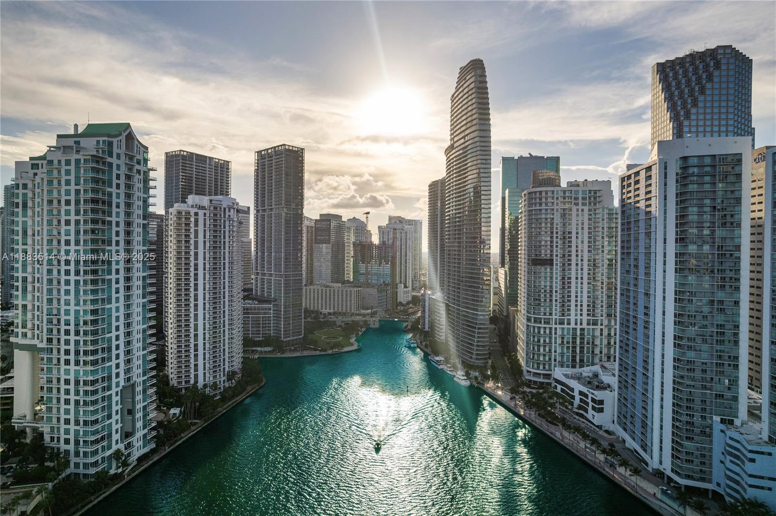325 S Biscayne Blvd #4115, Miami FL 33131