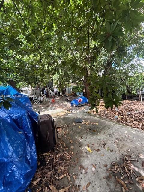 2643 NW 23rd Ct, Miami FL 33142