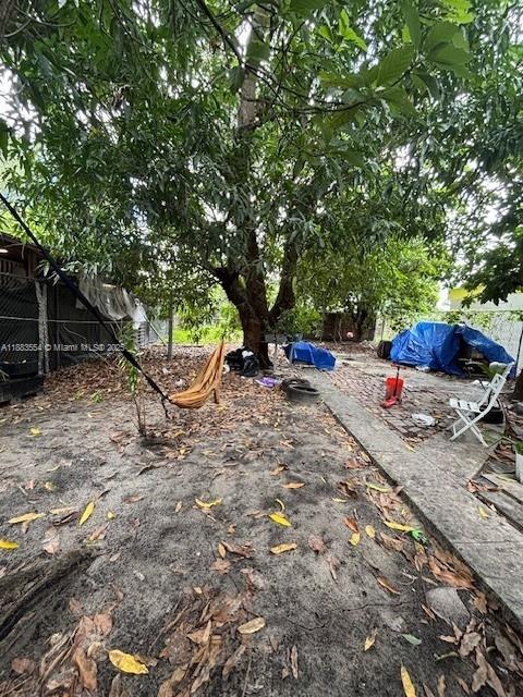 2643 NW 23rd Ct, Miami FL 33142
