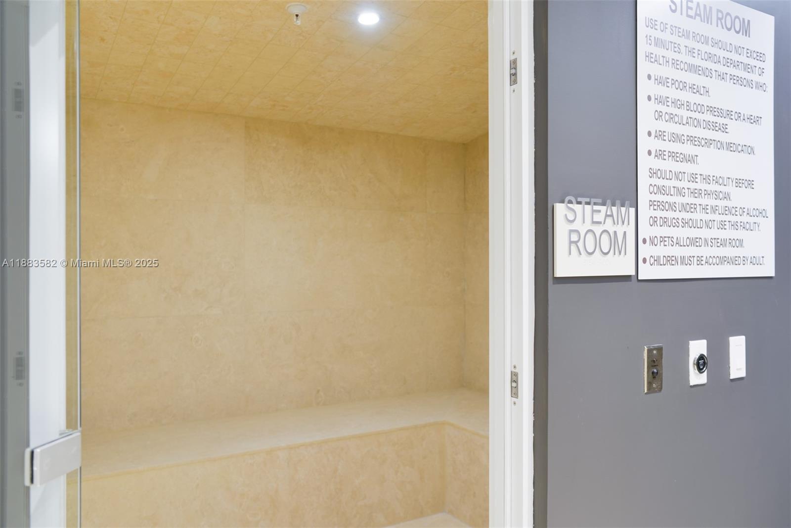 1000 Brickell Plz #3507, Miami FL 33131
