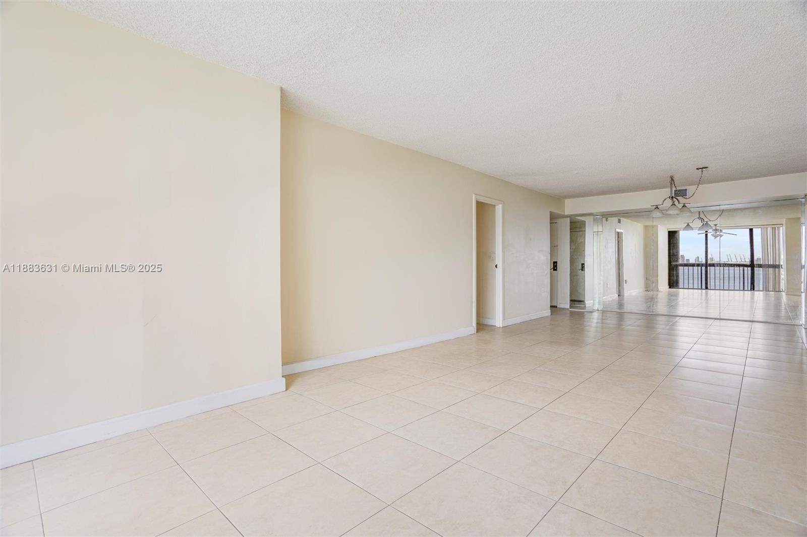 2333 Brickell Ave #1207, Miami FL 33129