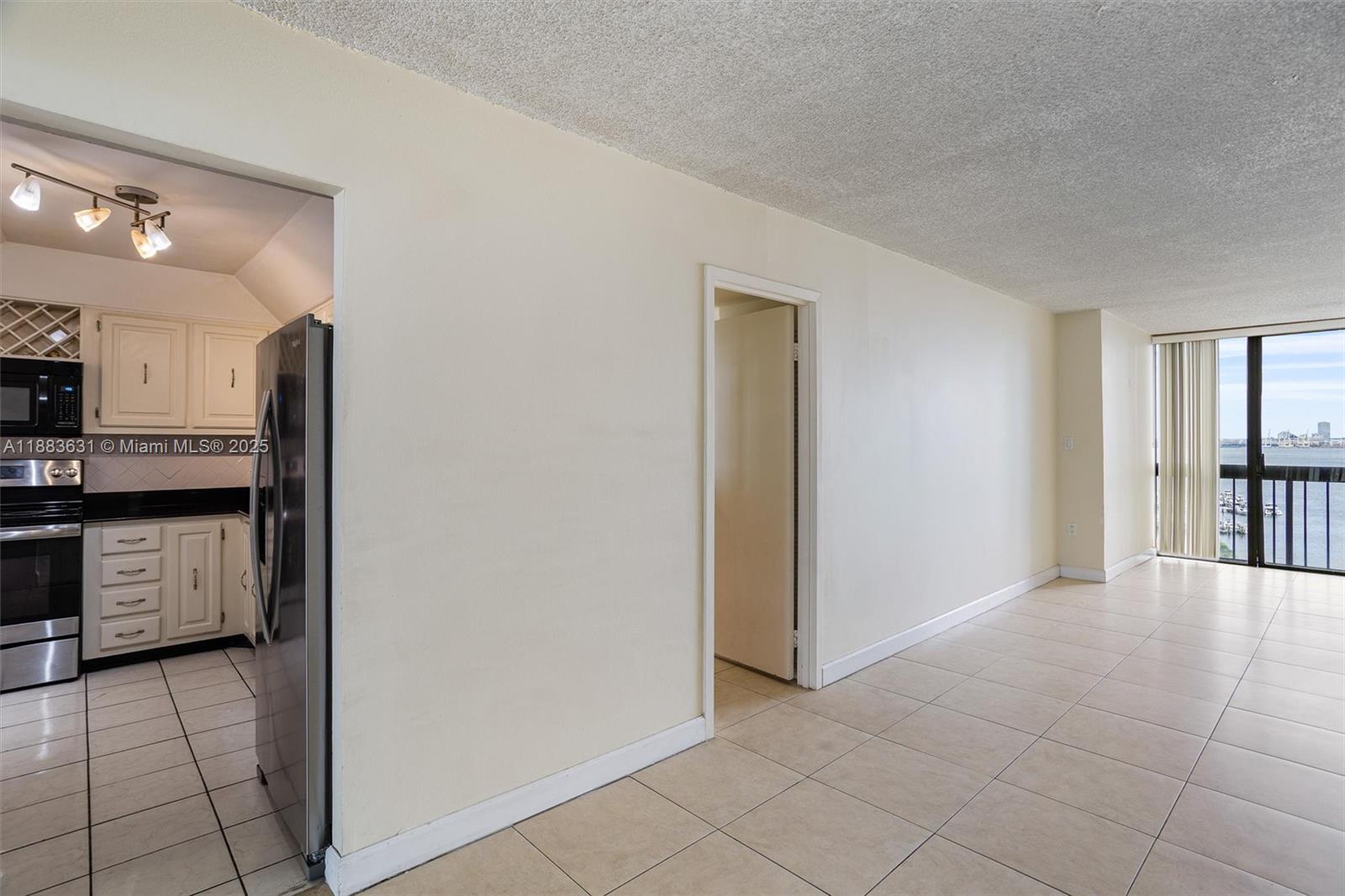 2333 Brickell Ave #1207, Miami FL 33129