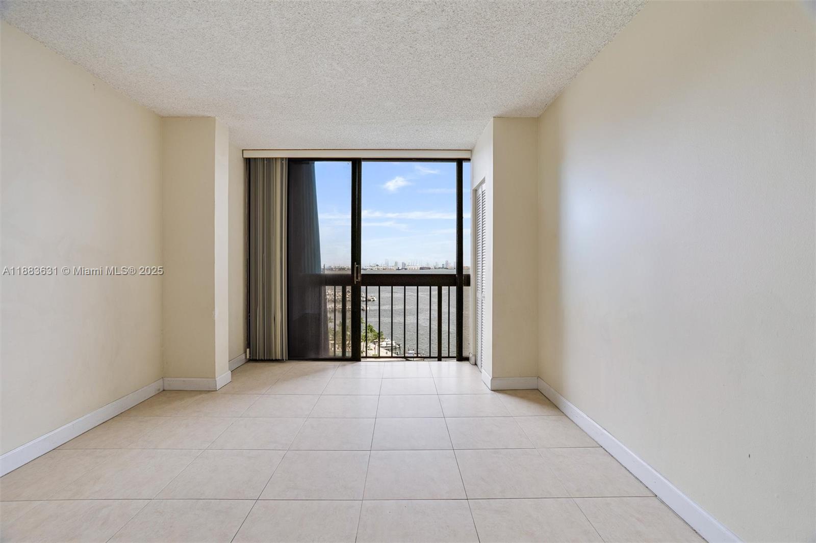 2333 Brickell Ave #1207, Miami FL 33129