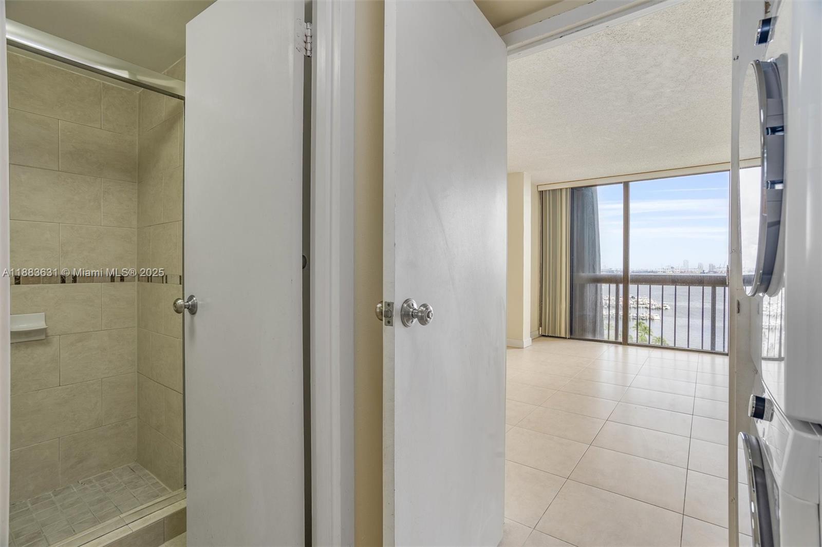 2333 Brickell Ave #1207, Miami FL 33129