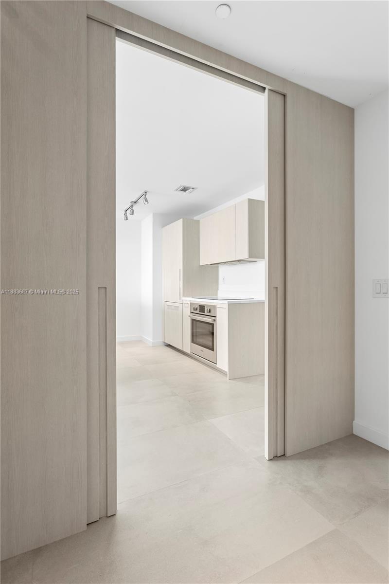 501 NE 31st St #2610, Miami FL 33137
