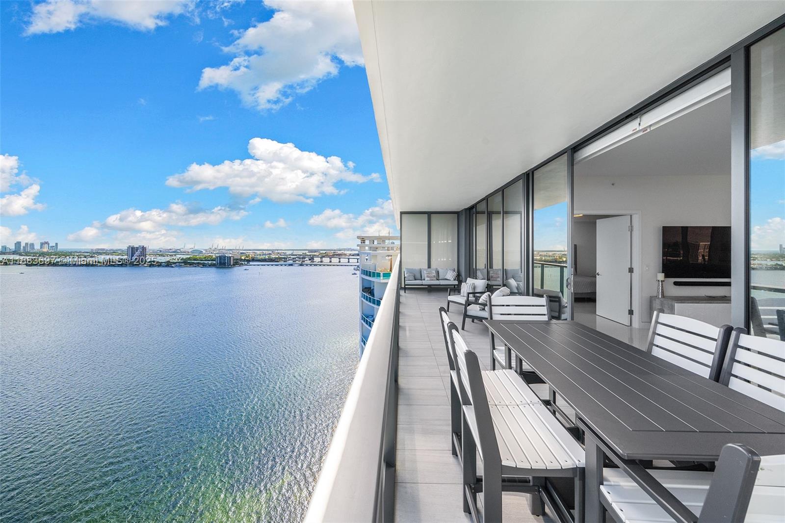 788 NE 23rd St #2102, Miami FL 33137