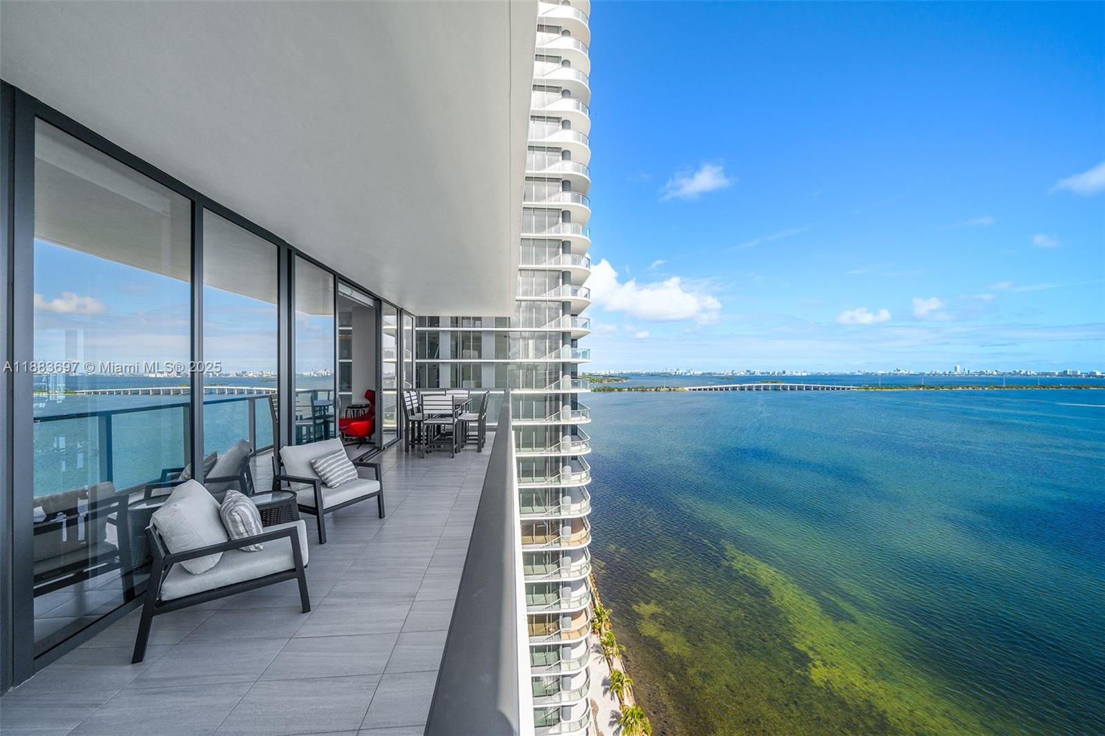 788 NE 23rd St #2102, Miami FL 33137
