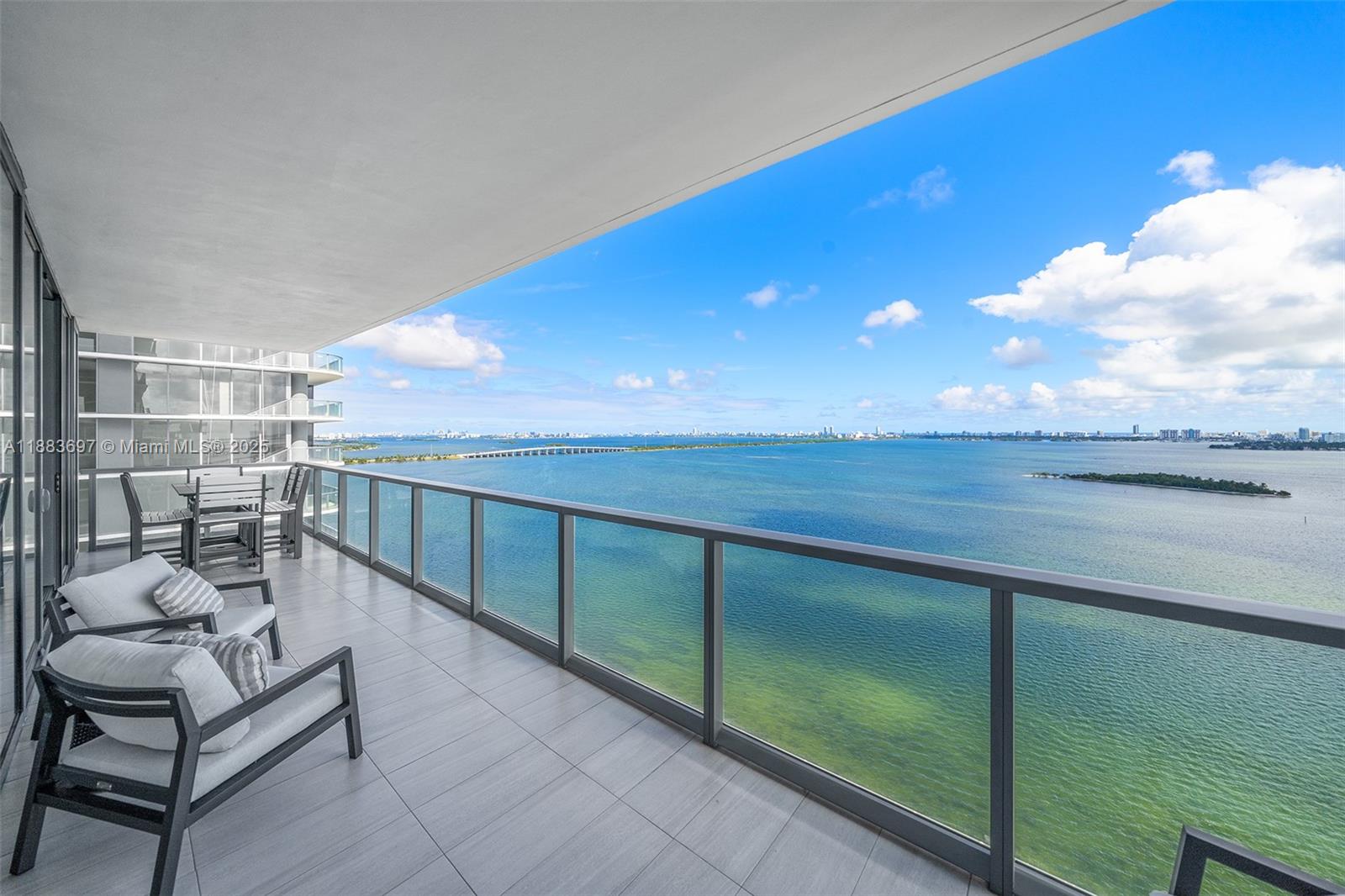 788 NE 23rd St #2102, Miami FL 33137