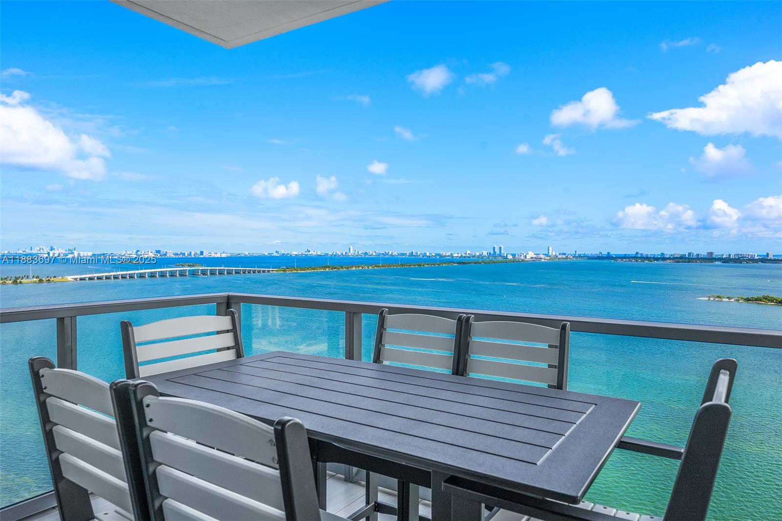 788 NE 23rd St #2102, Miami FL 33137
