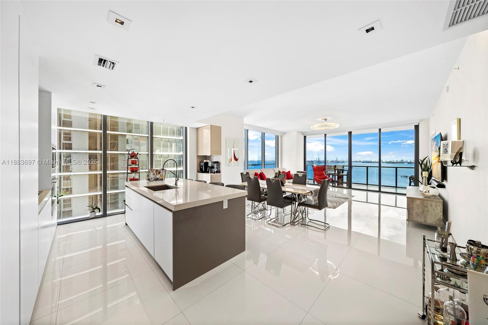 788 NE 23rd St #2102, Miami FL 33137