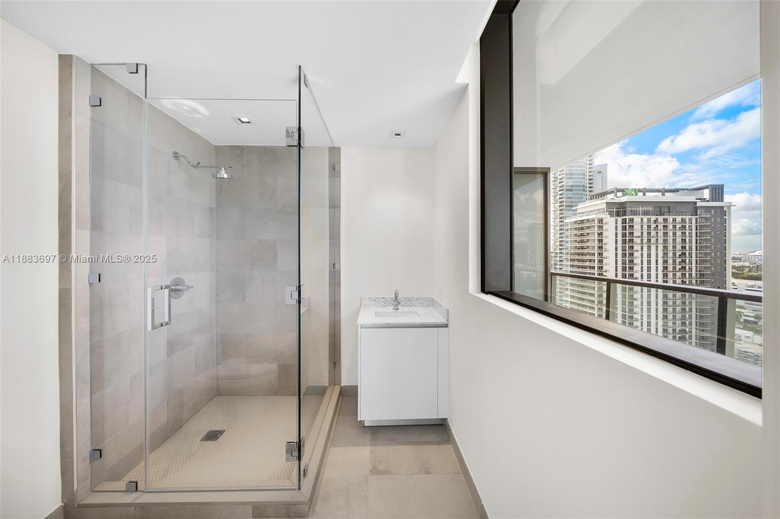 788 NE 23rd St #2102, Miami FL 33137