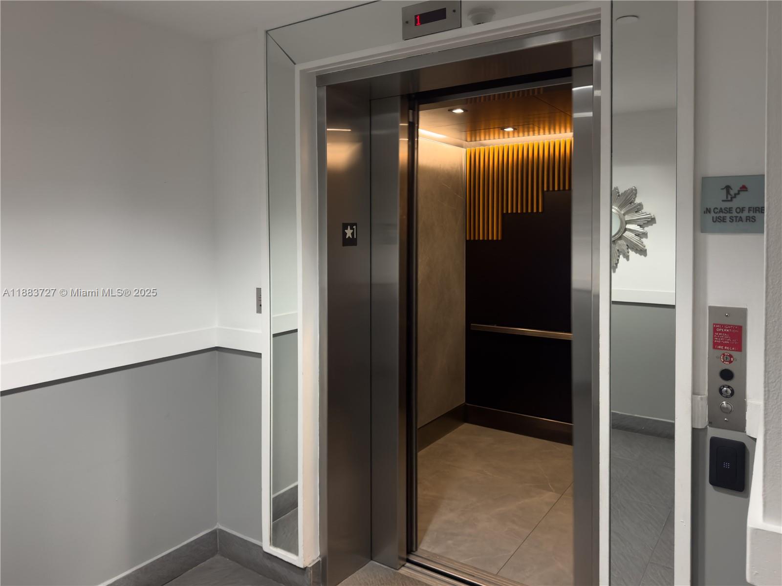 350 S Miami Ave #706, Miami FL 33130