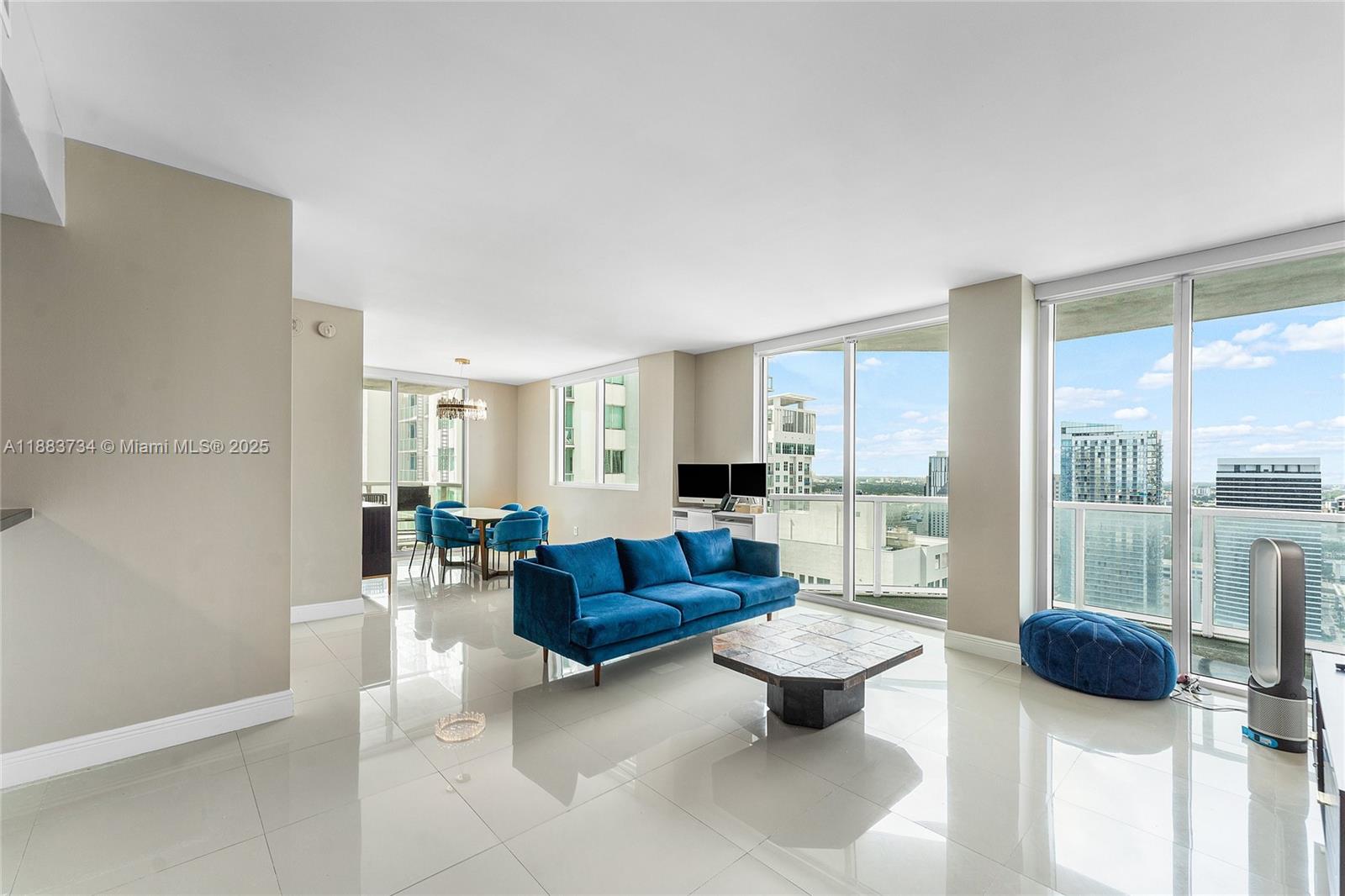 244 Biscayne Blvd #3609, Miami FL 33132