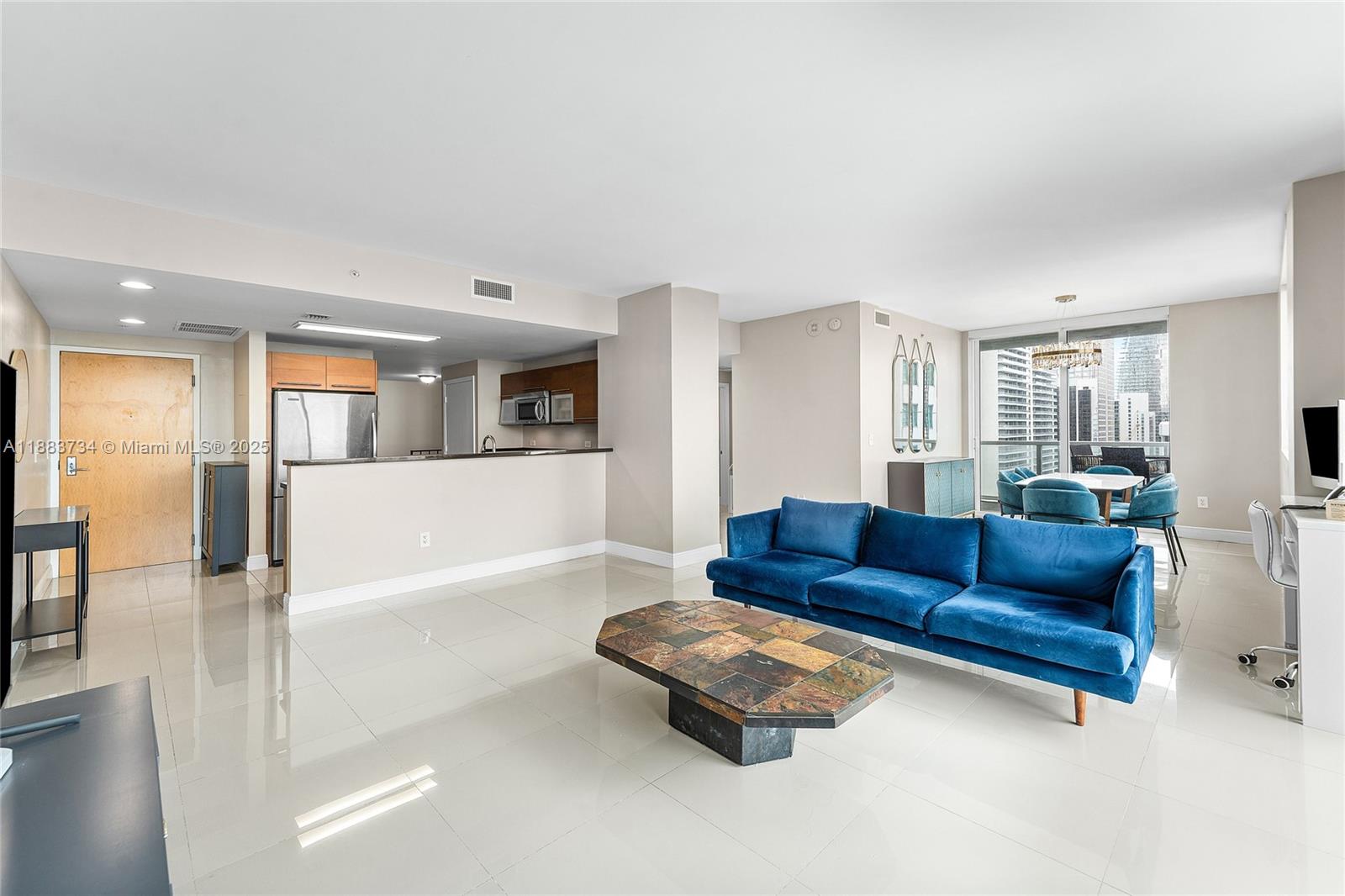 244 Biscayne Blvd #3609, Miami FL 33132
