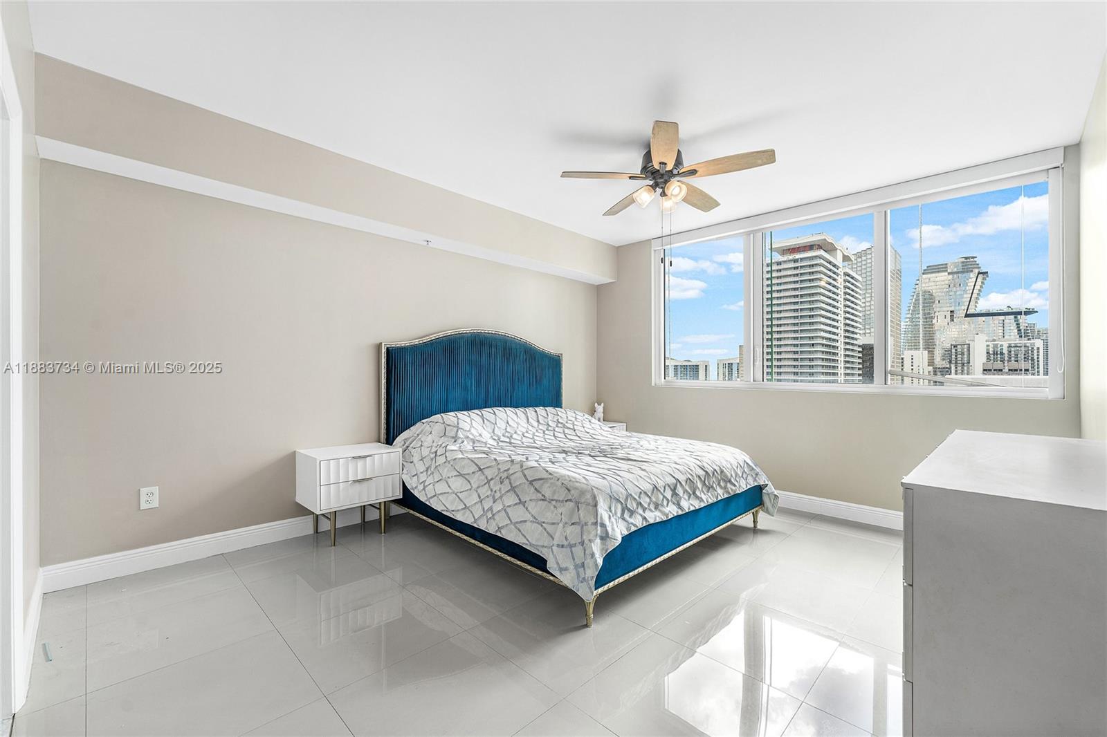 244 Biscayne Blvd #3609, Miami FL 33132