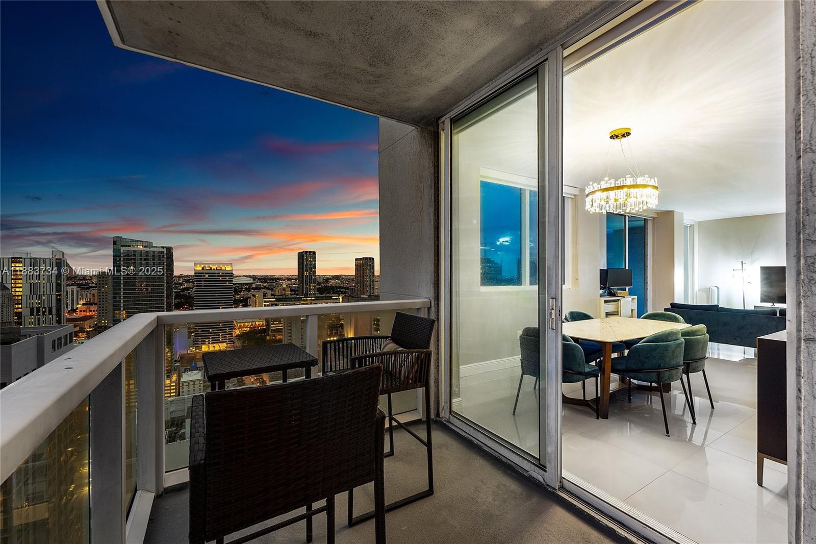 244 Biscayne Blvd #3609, Miami FL 33132