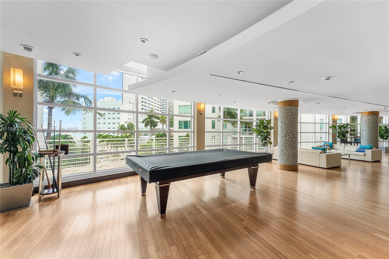 244 Biscayne Blvd #3609, Miami FL 33132