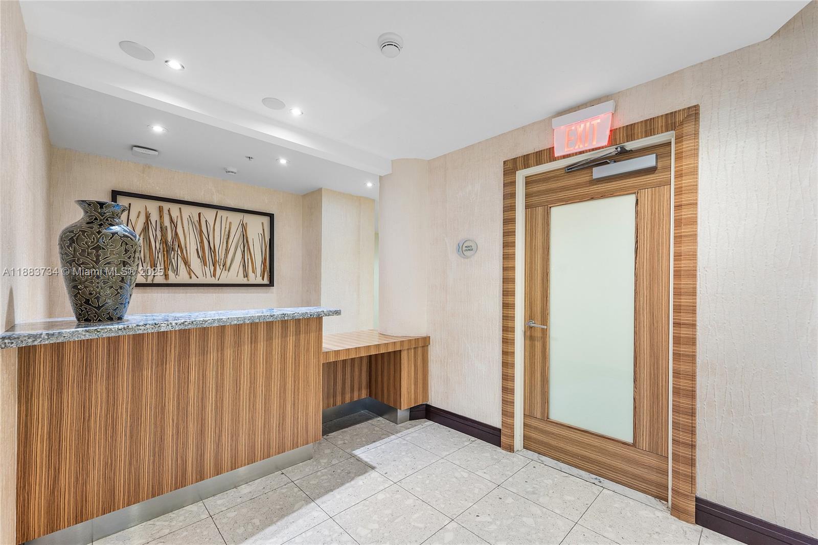 244 Biscayne Blvd #3609, Miami FL 33132