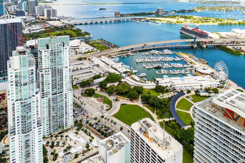 244 Biscayne Blvd #3609, Miami FL 33132