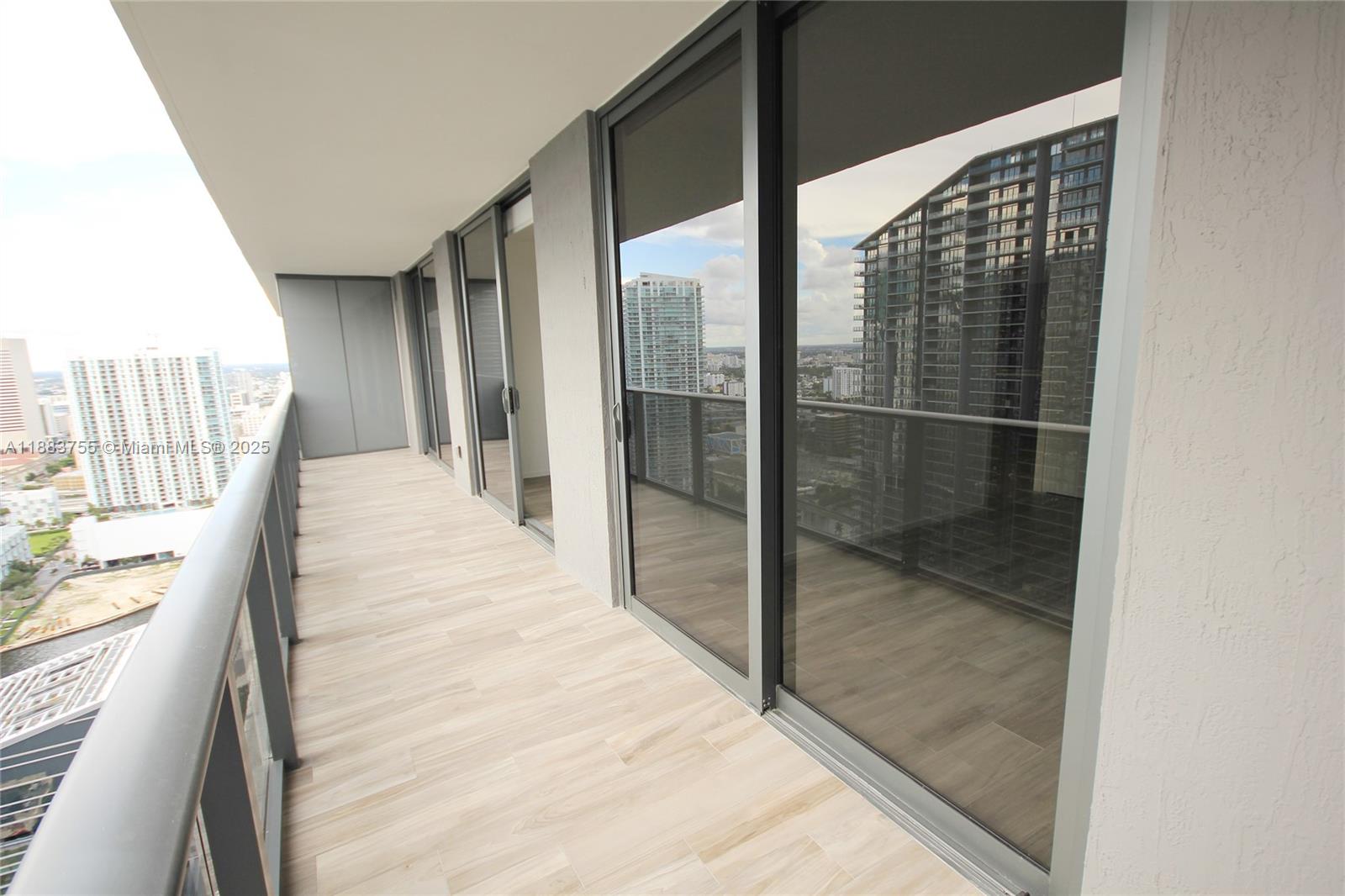 801 S Miami Ave #3710, Miami FL 33130