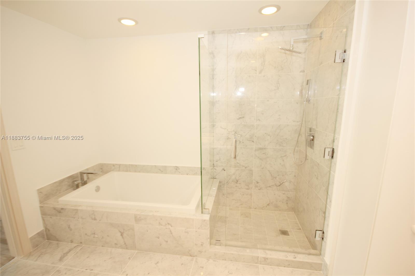801 S Miami Ave #3710, Miami FL 33130