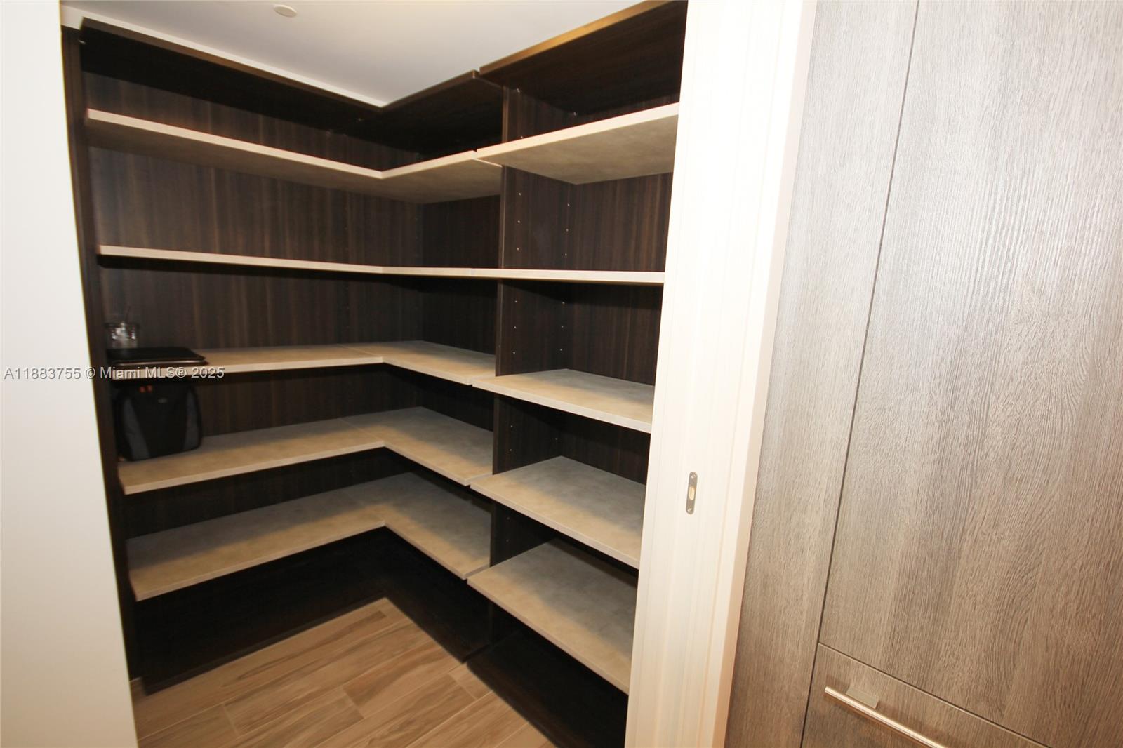 801 S Miami Ave #3710, Miami FL 33130