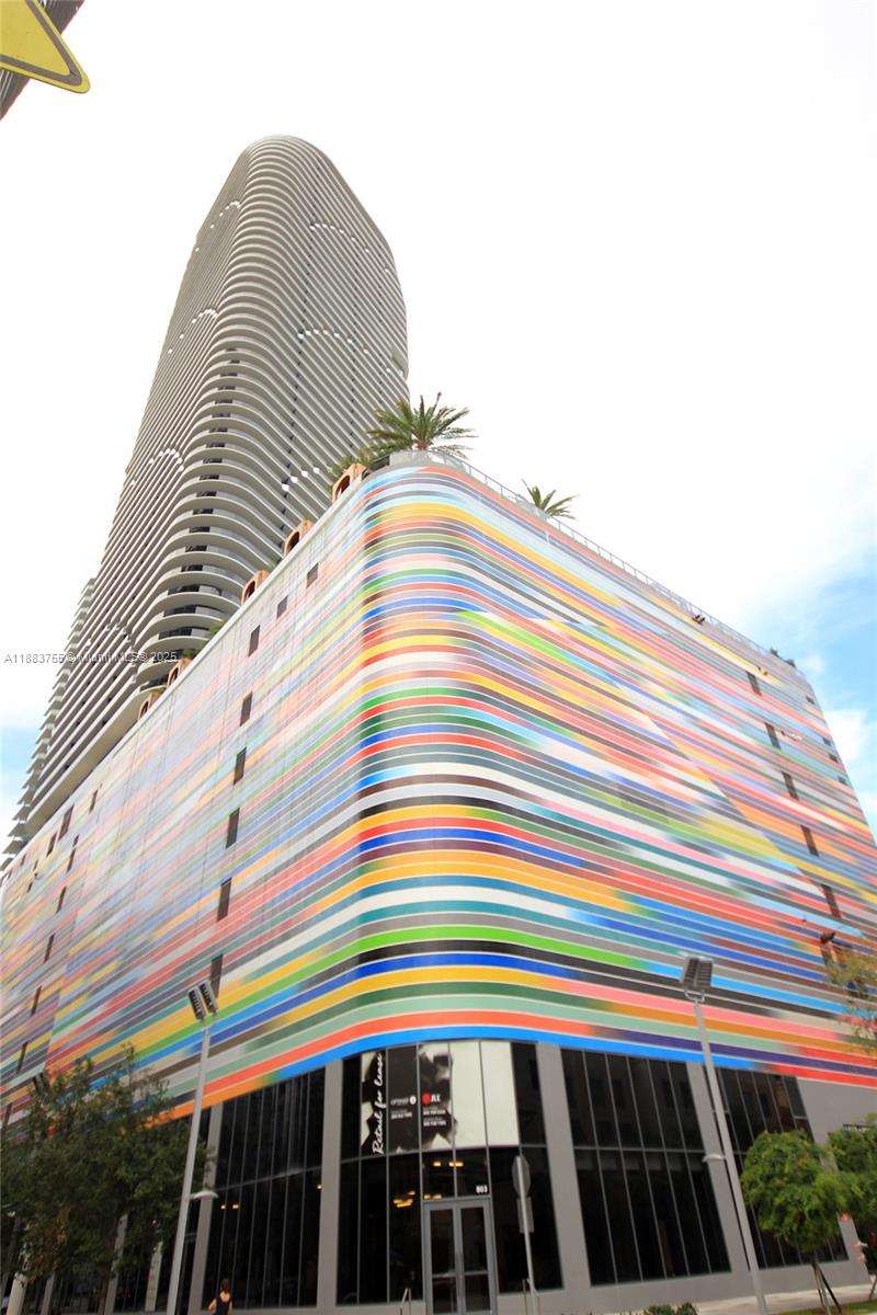 801 S Miami Ave #3710, Miami FL 33130