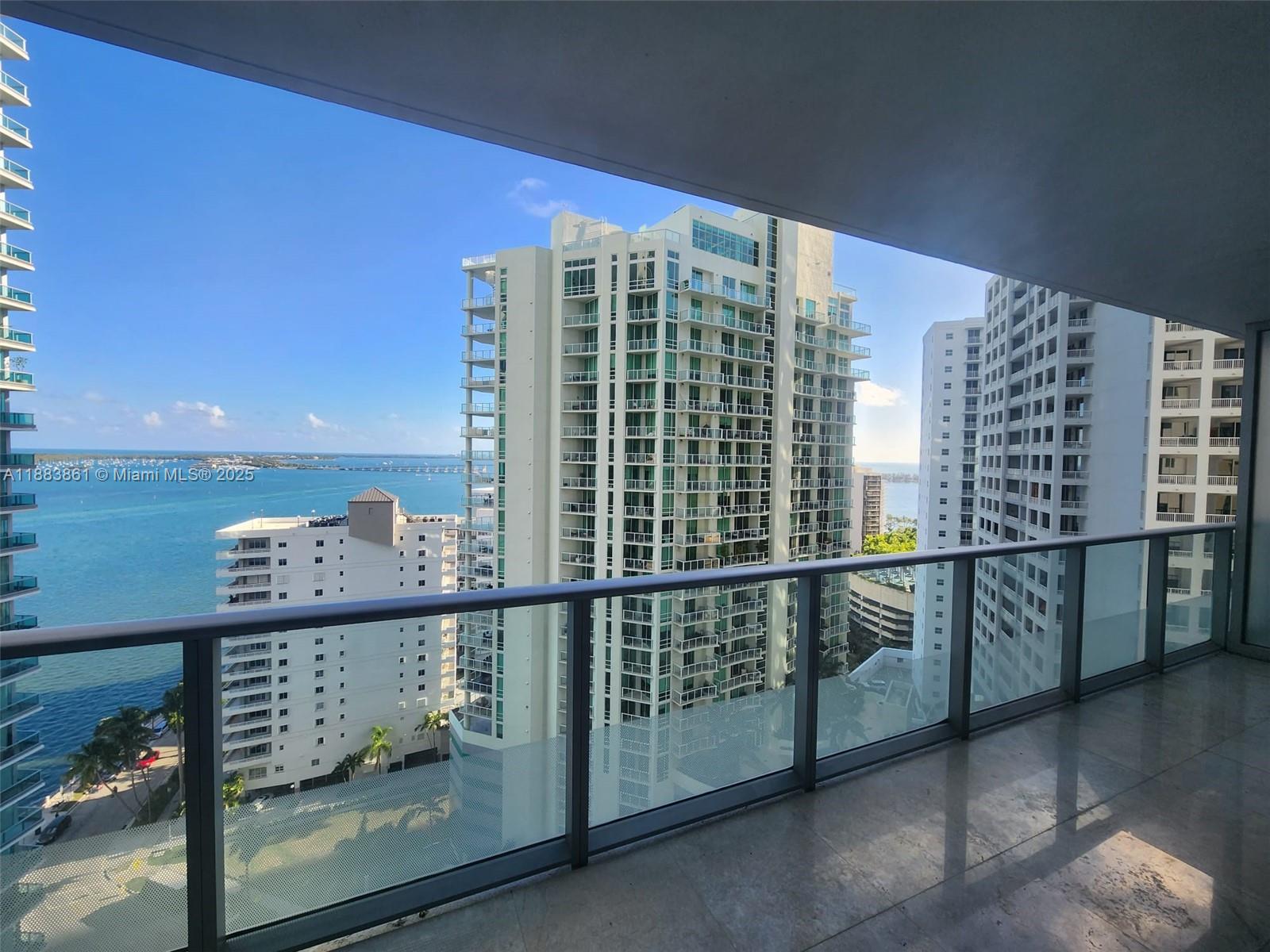 1300 Brickell Bay Dr #2007, Miami FL 33131