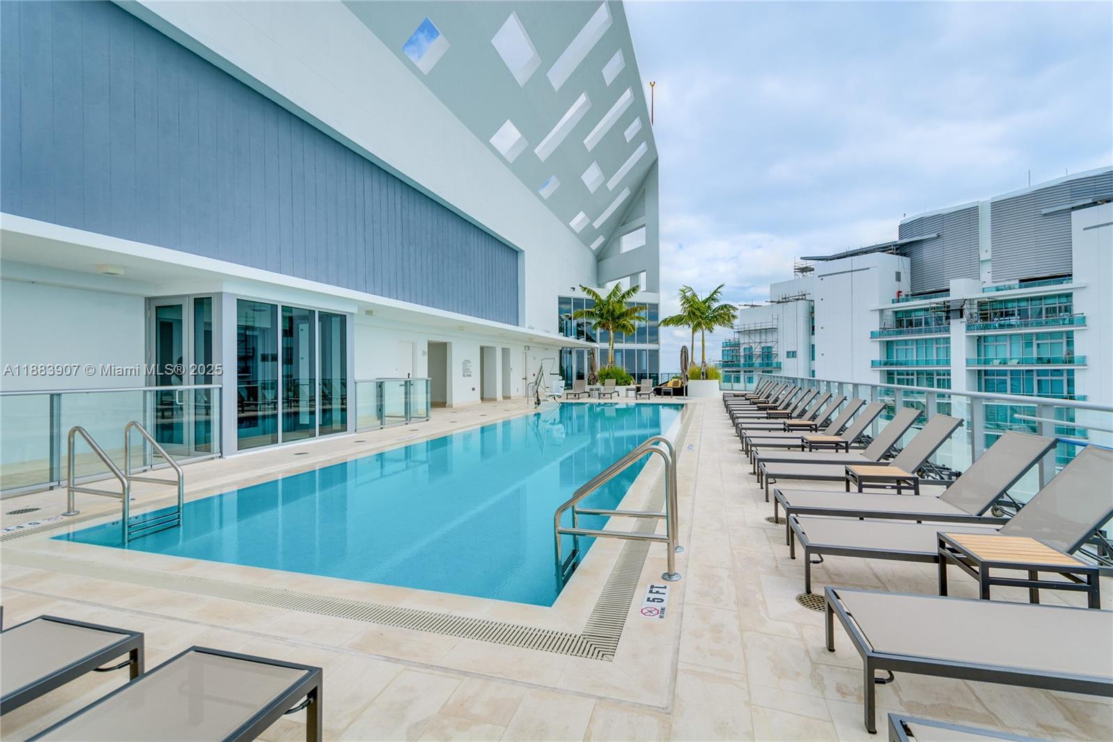 1300 Brickell Bay Dr #708, Miami FL 33131