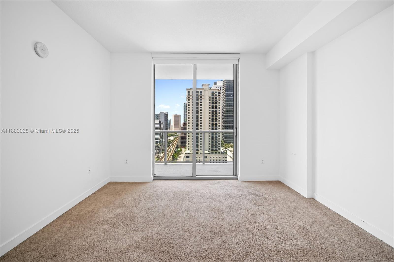 79 SW 12th St #2512-S, Miami FL 33130