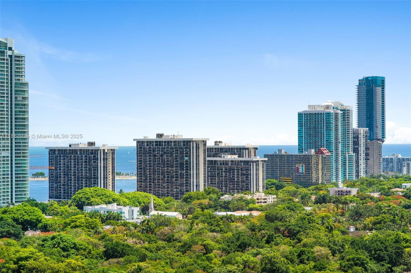 79 SW 12th St #2512-S, Miami FL 33130