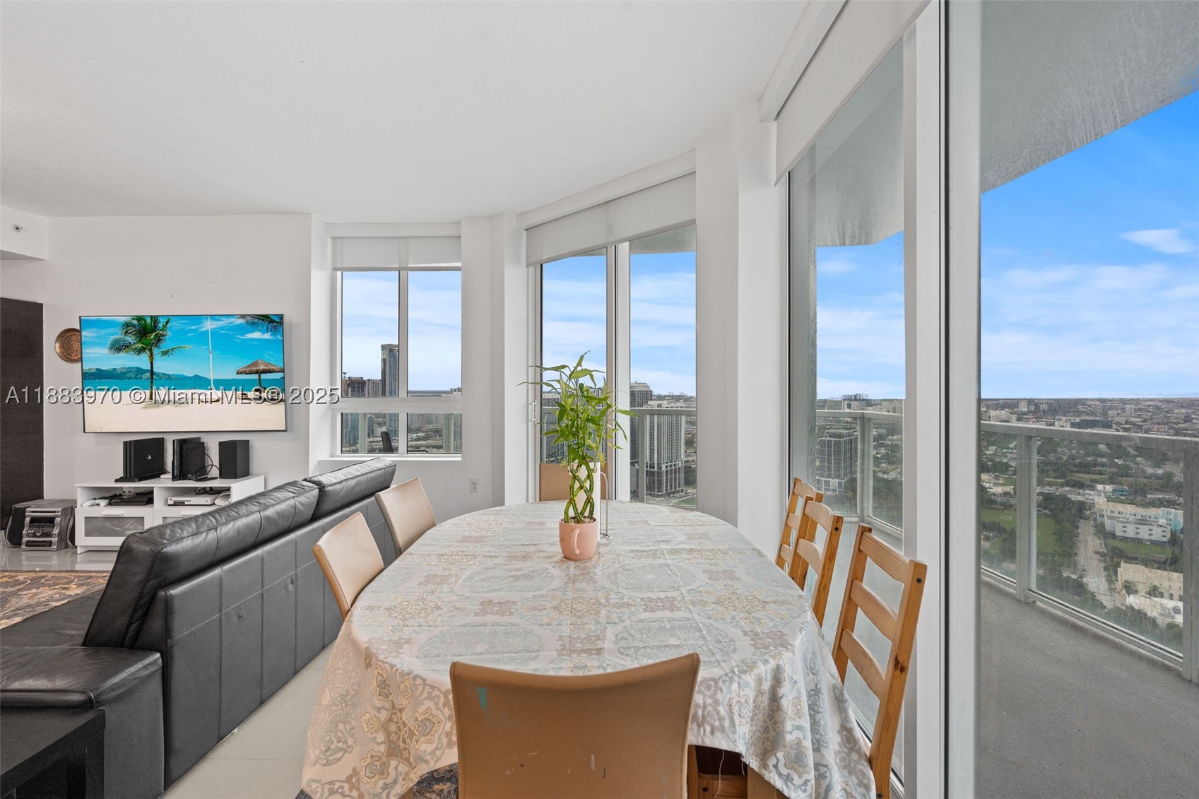 1900 N Bayshore Dr #4018, Miami FL 33132