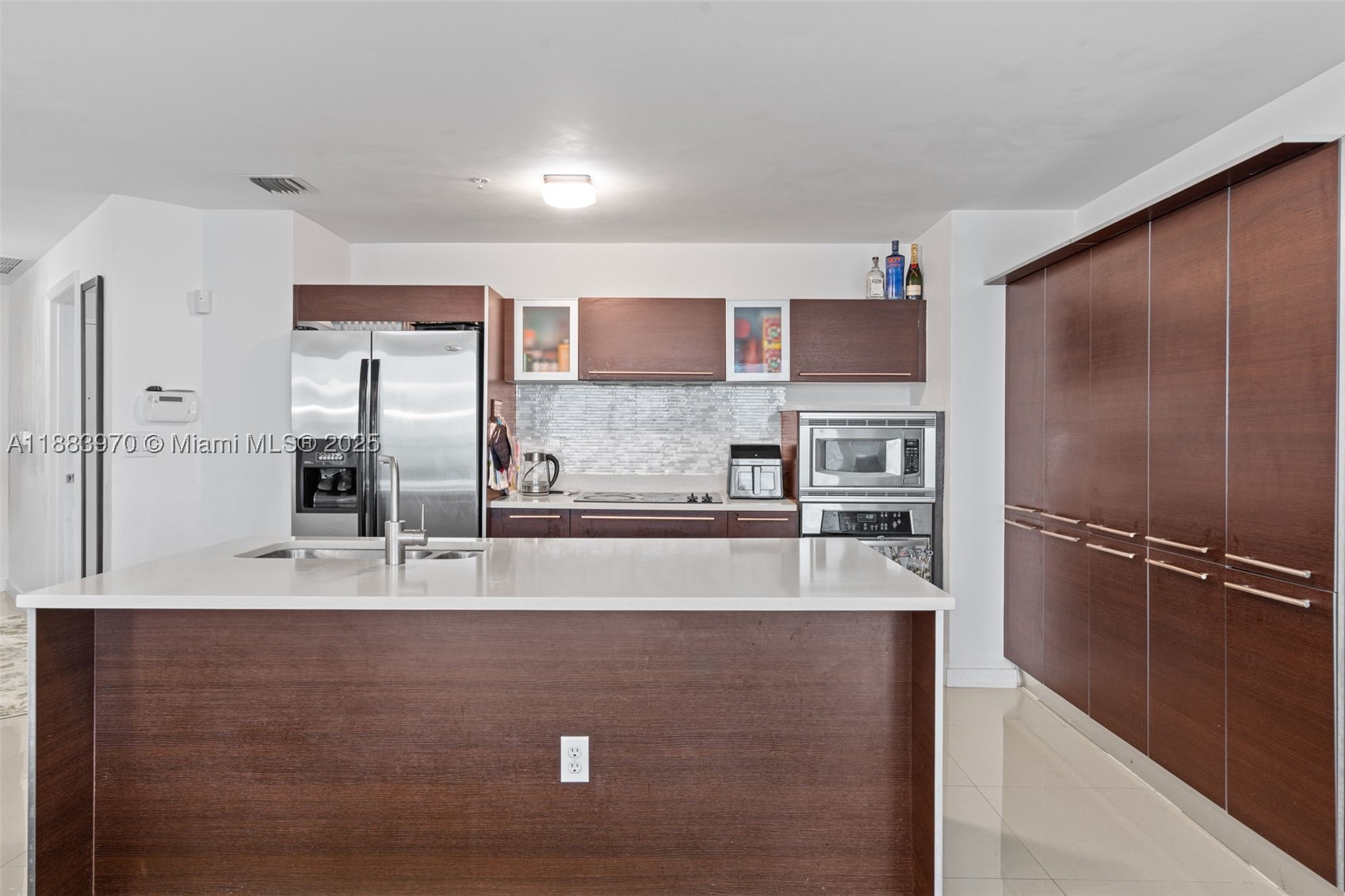 1900 N Bayshore Dr #4018, Miami FL 33132