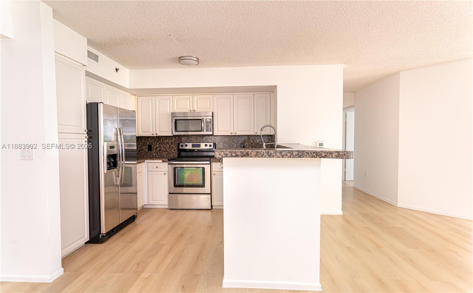 19601 E Country Club Dr #7308, Aventura FL 33180