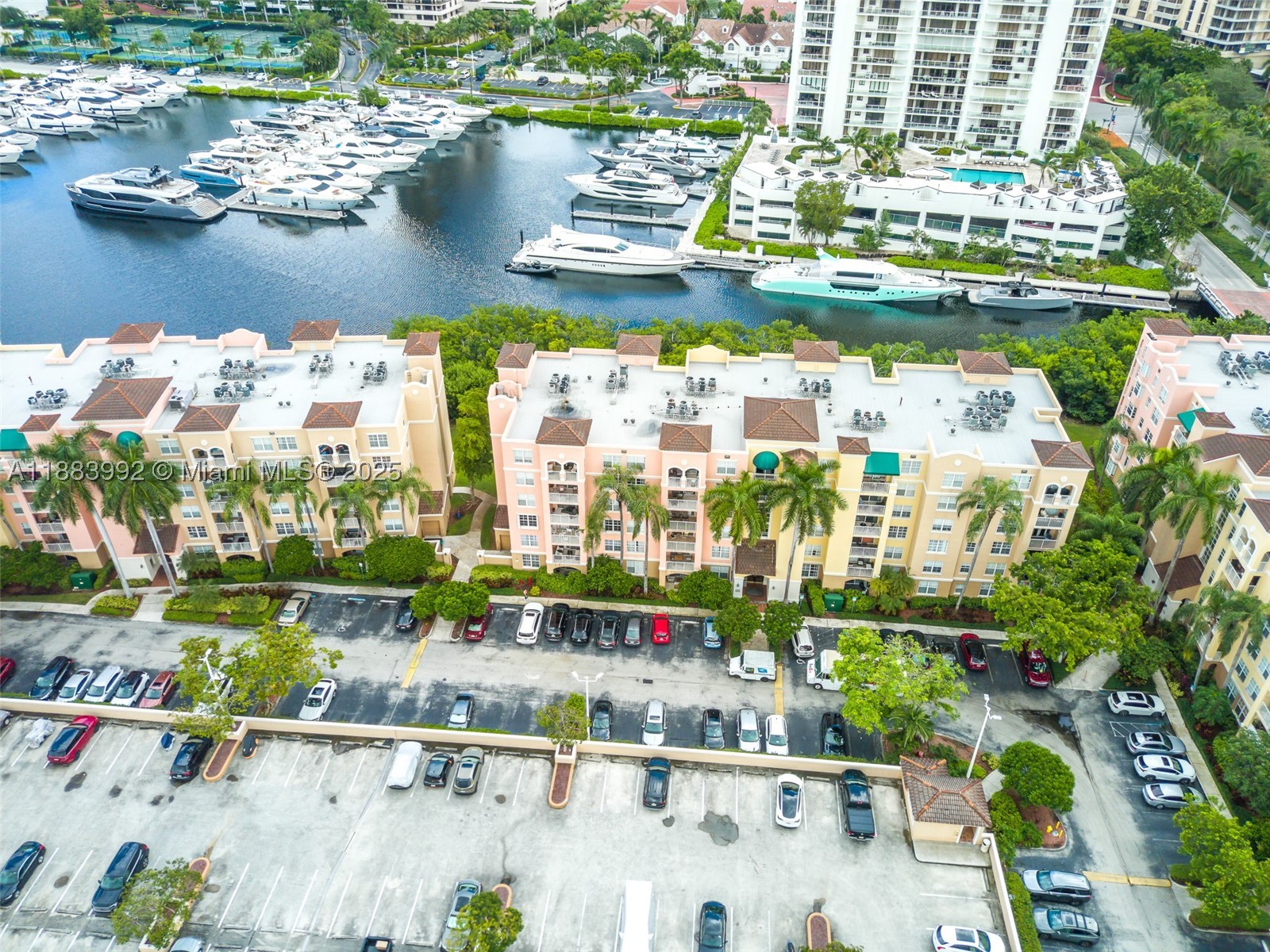 19601 E Country Club Dr #7308, Aventura FL 33180