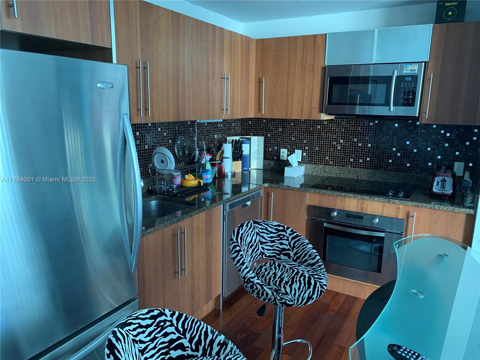 300 S BISCAYNE BLVD #1603, Miami FL 33131